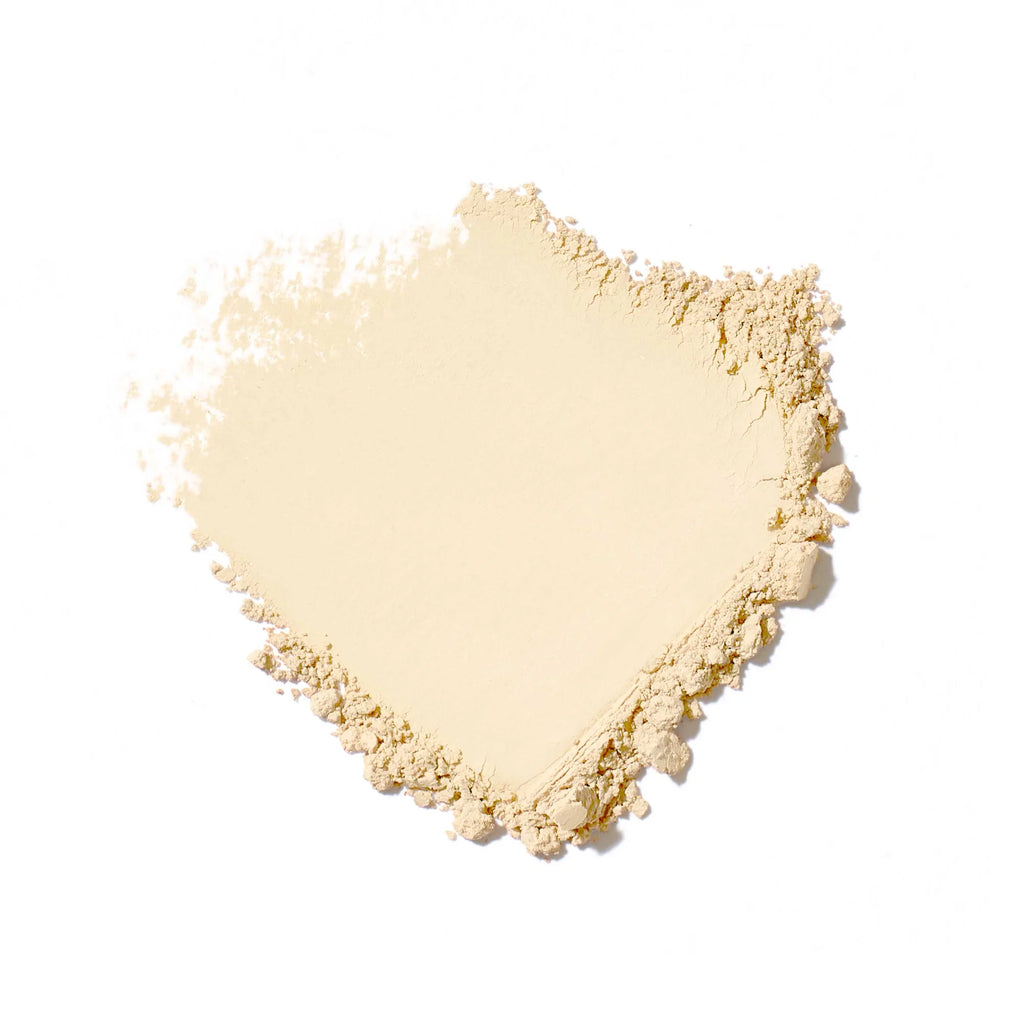 Jane Iredale Amazing Base Loose Mineral Powder Swatch - Bisque